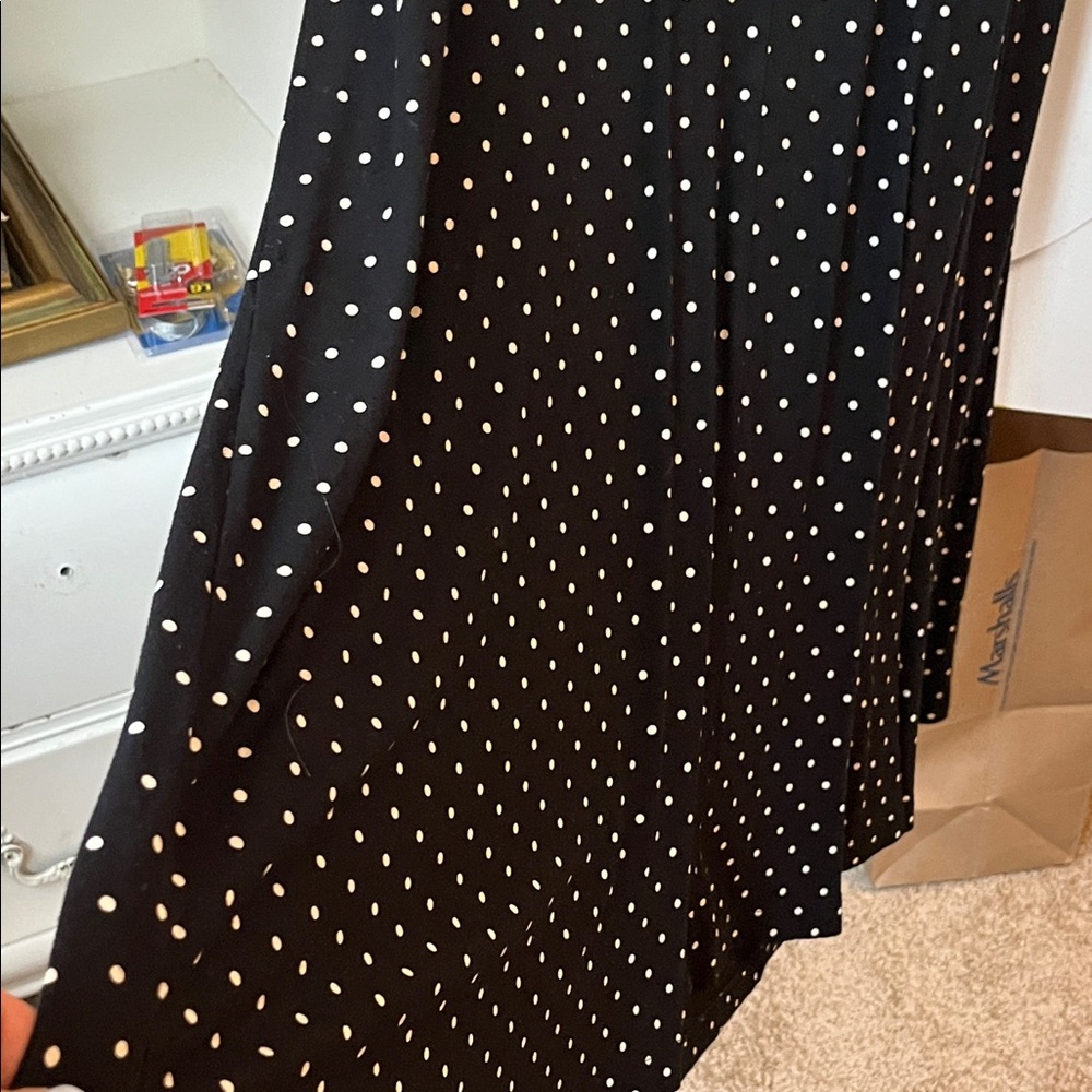 Old Navy Black and White Polka Dot Midi Dress - Picture 4 of 5